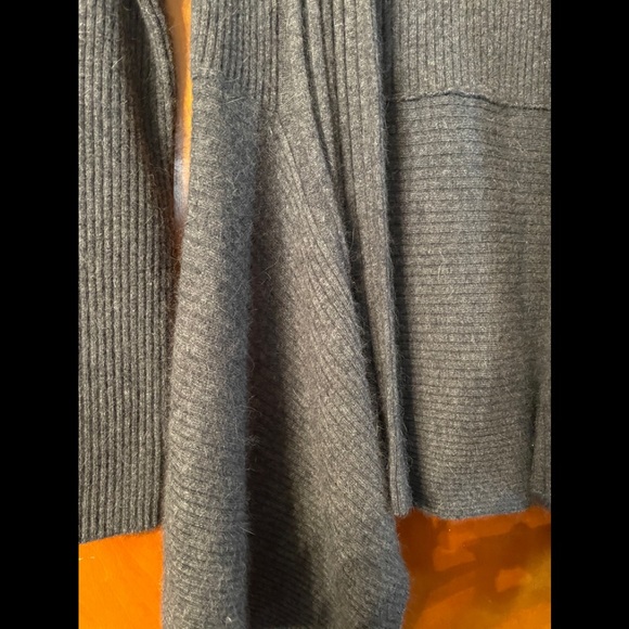 Mercer & Madison Ribbed Waterfall Cardigan🖤 - Picture 5 of 7